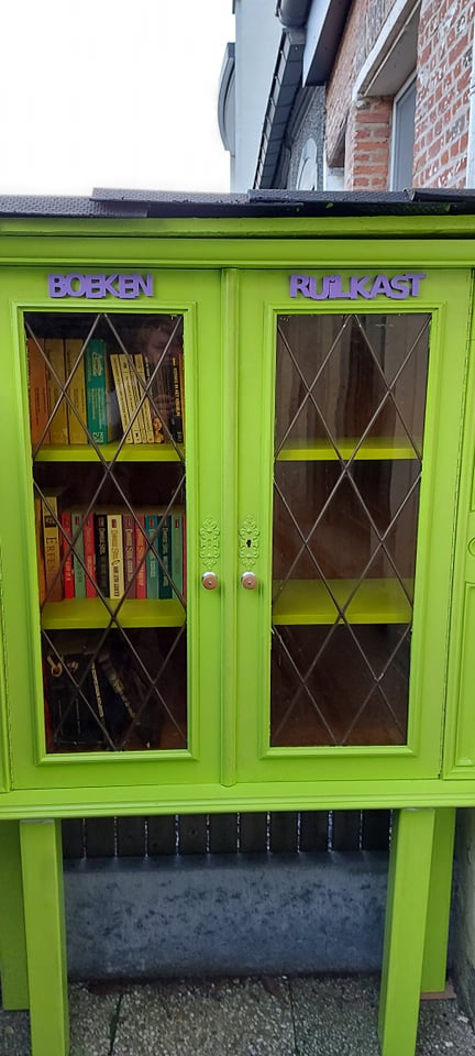 Boekenruilkastje Leopoldlei